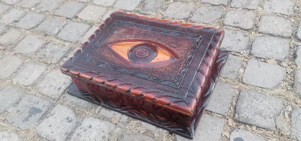 One Of a Kind Sun Throne 2 218760439 2853283044981682 8756858862905786087 n