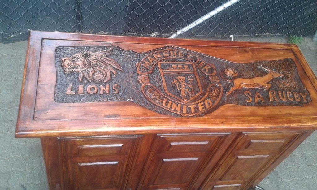 Custom Piece 9 244893252 2912183842424935 3521687606629929048 n