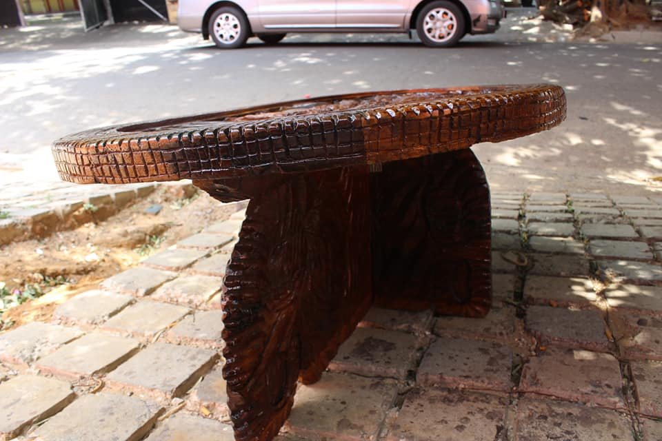 African Animal features Coffee Table 2 89951237 2470519906591333 5719939652702437376 n